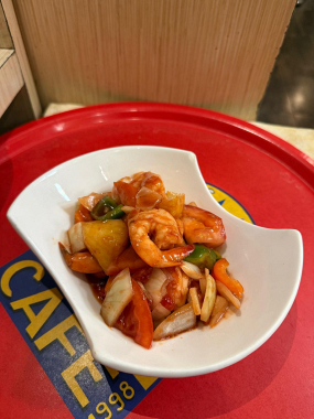 81 Crevettes sautées à la sauce aigre-douce