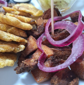Chicharrones Para Dos