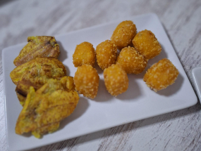 Bolitas de Queso con Jalapeños Plato