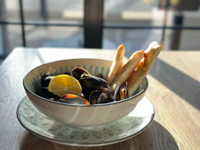 Midii în Sos de Vin