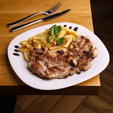 Piept de Pui la Grătar