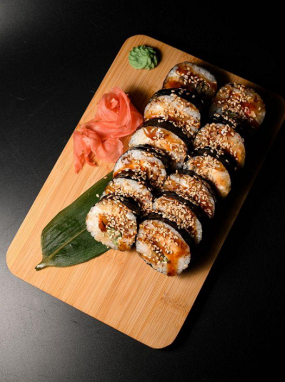 Futomak z pieczonym tuńczykiem