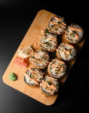 Futomaki w tempurze z kurczakiem