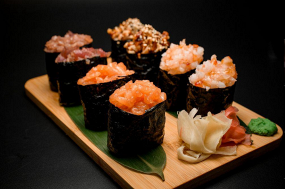 Zestaw Gunkan (8 szt, 320 gr)