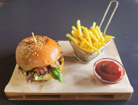 Pulled pork Burger menu