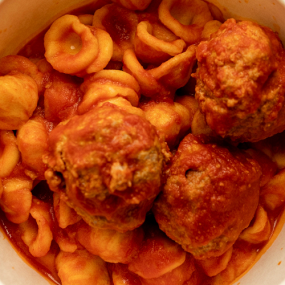 Polpette al sugo( orecchiette )