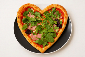 Monden Heart Pizza