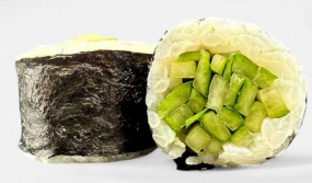 Maki rolka s okurkou 8ks