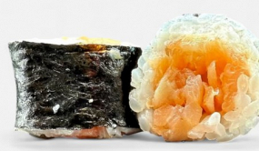 Uzený losos maki 8ks