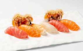 54.Sushi piccolo - una porzione