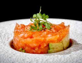 23.Salmone avocado