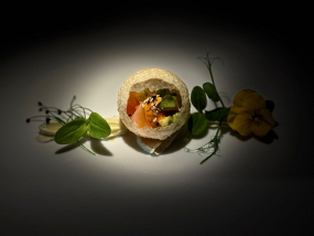 838 - Pani Puri Salmone Avocado