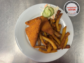 4. Smažený sýr, opékané brambory, domácí majonéza