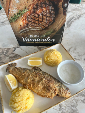 Pastrav Prajit cu Mujdei si Mamaliguta