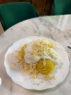 Mamaliguta cu Branza si Smantana