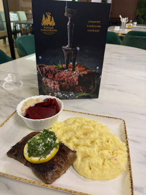 Muschi de Vita '"'Popasul Vanatorilor"