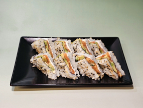 SANDWICHES SAUMON CHEESE