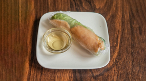 Rouleau de printemps au poulet parfumé