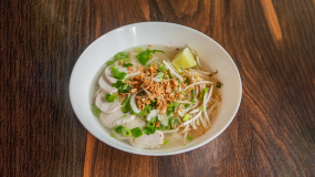 Soupe Kuy teav au poulet