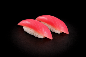Tuna Nigiri 