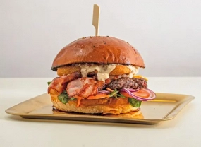 XXL Big Cheese burger