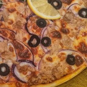 Pizza Tonno