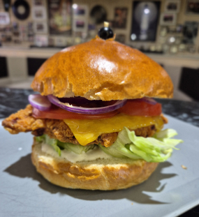 Crispy Chicken burger - Nová receptúra (1,6,7,10,11)