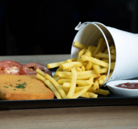 Vyprážaný syr, dressing, príloha, polievka