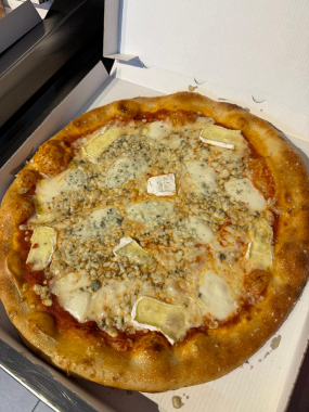 9. Quatro Formaggi 500 g (1,3,7)