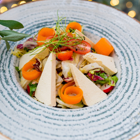 Salată Tofu