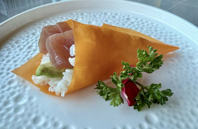 T13. TEMAKI TONNO PASTA SFOGLIA 1PZ