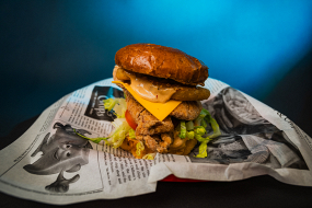 5. CHIPOTLE STRIPS BURGER