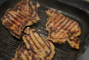 Ceafă de Porc la Grătar