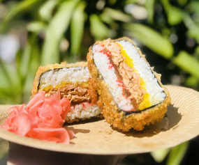 ▪️Burger z pieczonym łososiem