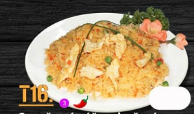 T16. Smažená rýže s kuřecím masem po thajsku