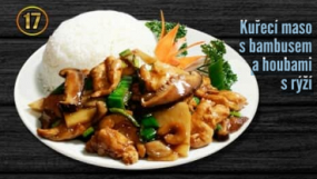 17. Kuřecí maso s bambusem a houbami s ryzi
