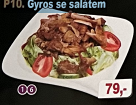 P10. Gyros se salátem