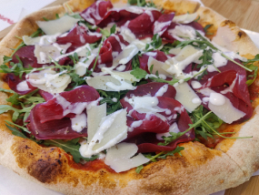 Pizza Bresaola