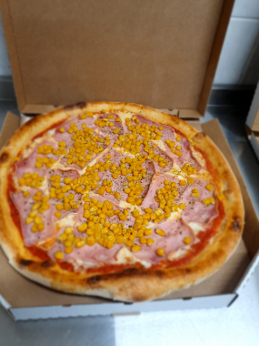 2. Šunková s kukuřicí