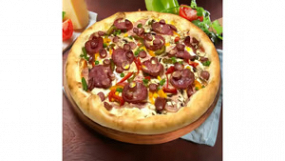 Pizza Bomba Mare 40cm și Doză suc gratis
