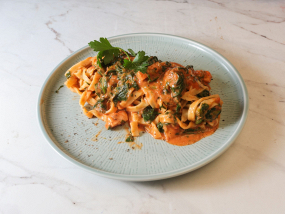 Tagliatelle al Salmone
