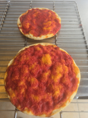 Pizza tonda lievito madre pomodoro