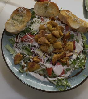 Šalát Caesar á la Papuča (1,3,5,6,7)