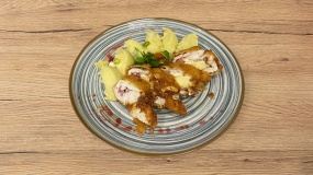 Göngyölt karaj burgonyapürével