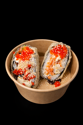 BURGER WĘGORZ I ŁOSOŚ,  SER CHEDDAR,SEREK,MASAGO,MAJONEZ