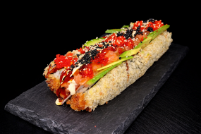 ROLKA HOT DOG Z łososiem i krewetkami