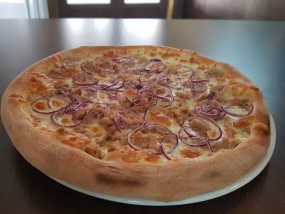 Pizza Tonno e Cipolla