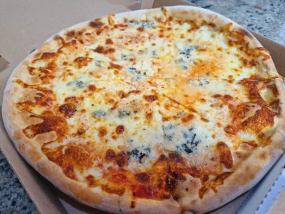 Pizza Quattro Formaggi