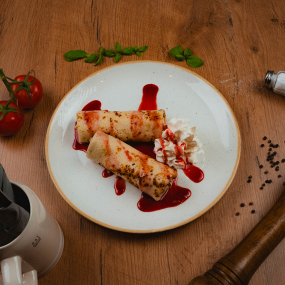 Palatschinken ( 2 Stück, hausgemacht)