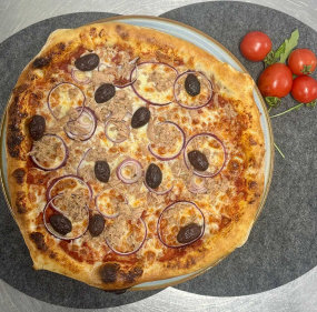 Pizza Tonno
